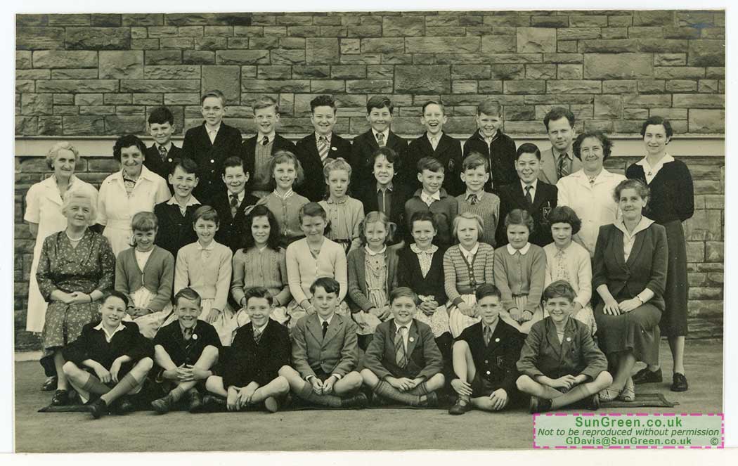 An old photo of Yorkley School