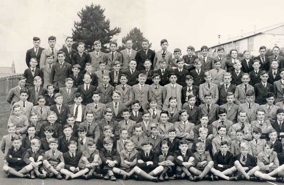 East Dean Grammar School - 1952 - No 1.