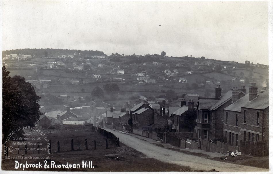 Image: Drybrook and Ruardean Hill (89k)
