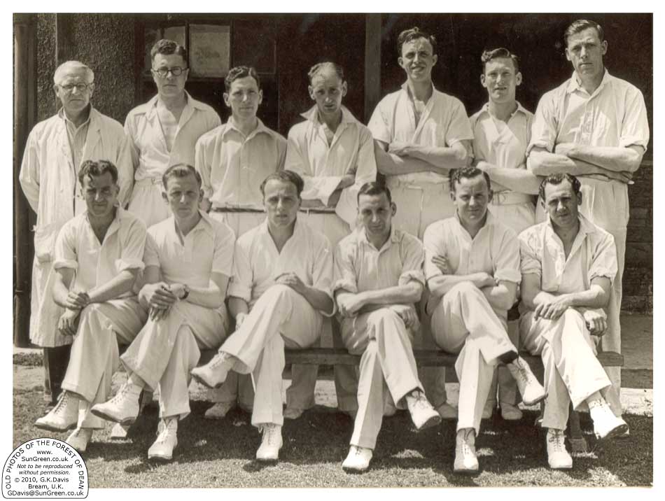 FOD cricket team 1947