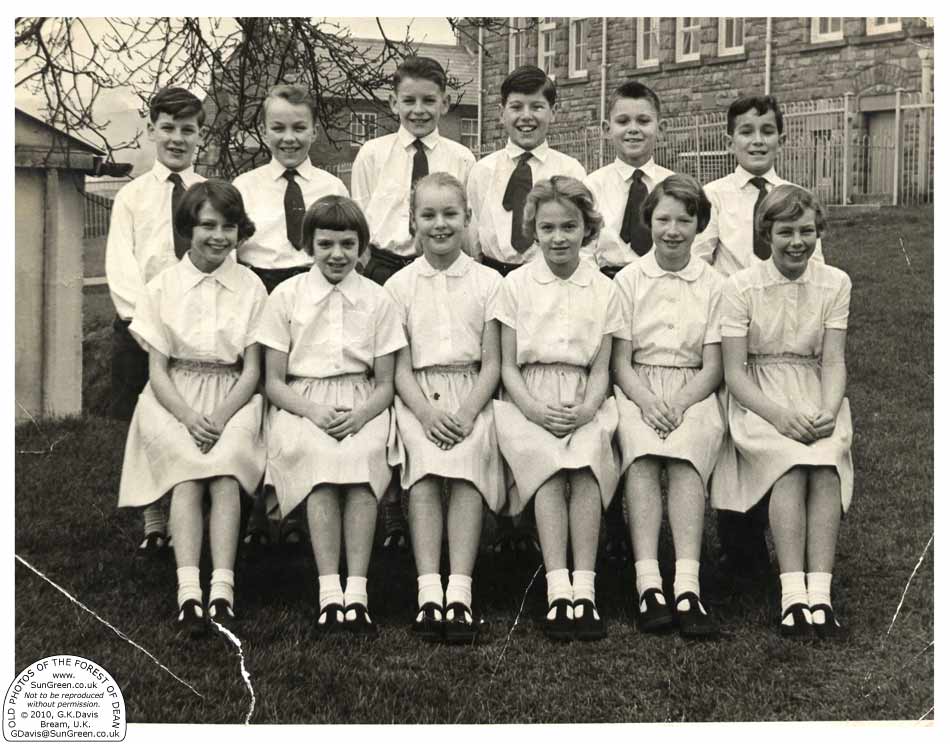 Lydney Junior Dance Team 1961