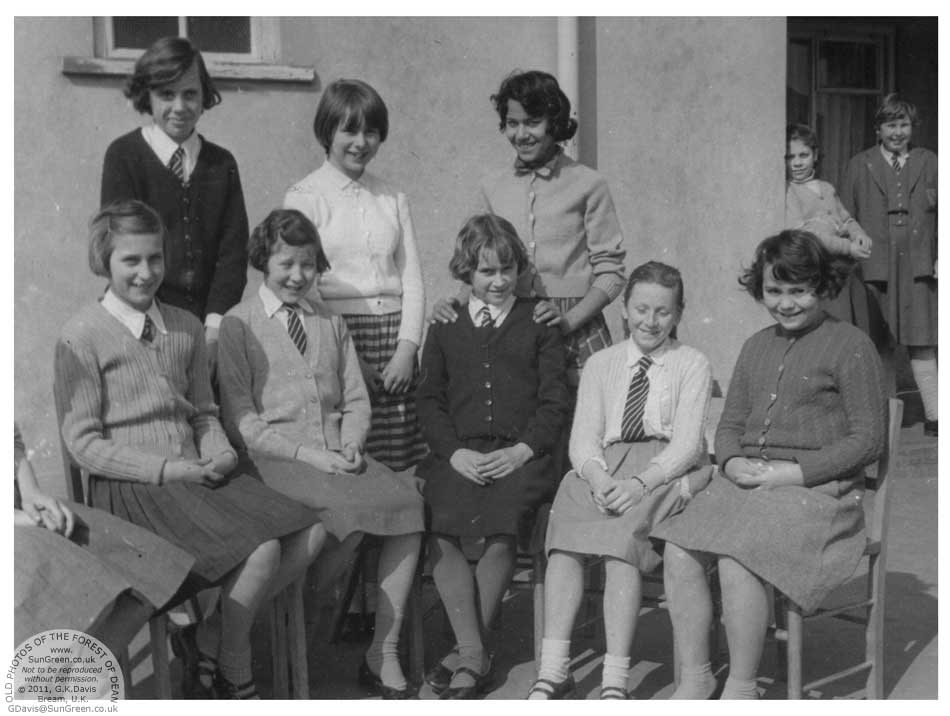 Recbrook school group