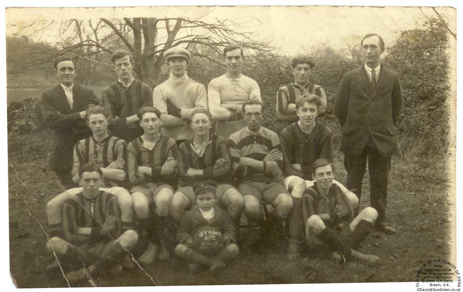 Stroat football team