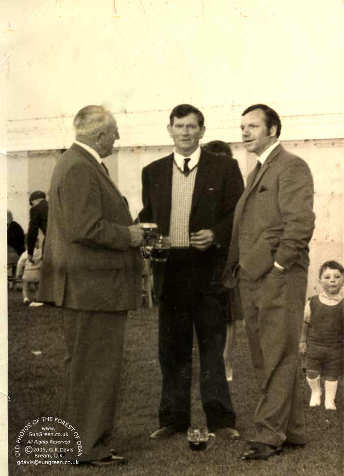 Bream Flower Show (44k)