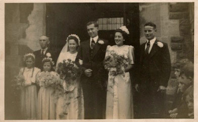 A photo of the wedding of Sylvia Powles and Bob Cole