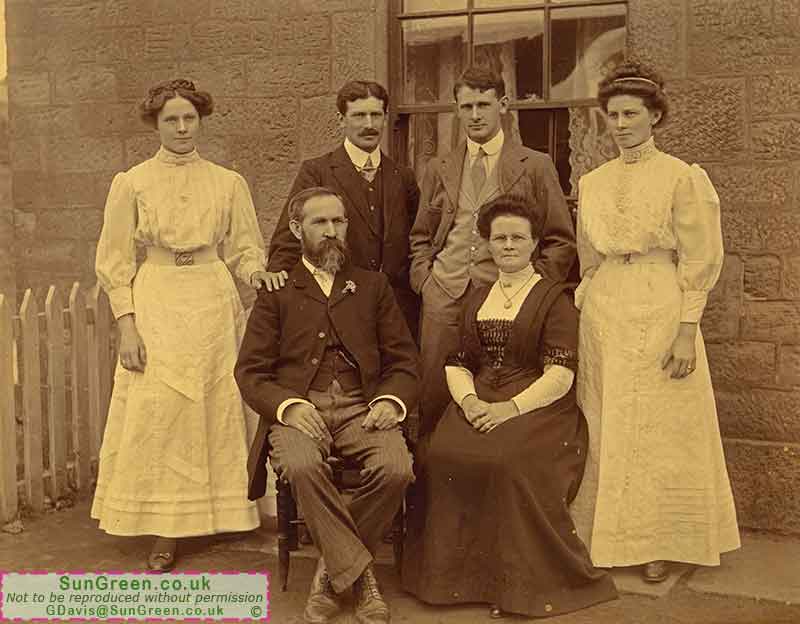 A photo of the Minchin family taken at Nailbridge, Gloucestershire