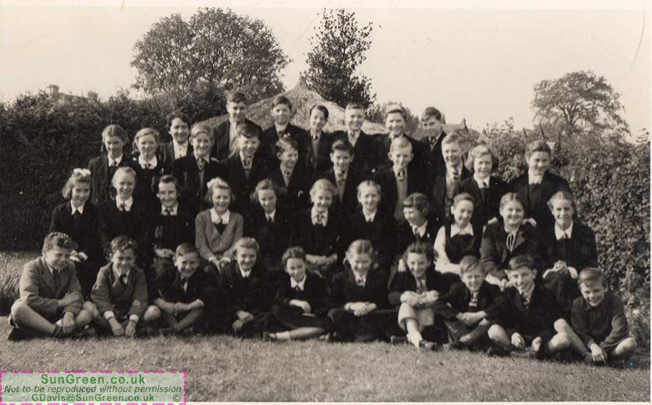 An old photo of a class at Lydney Secondary Modern School in 1952